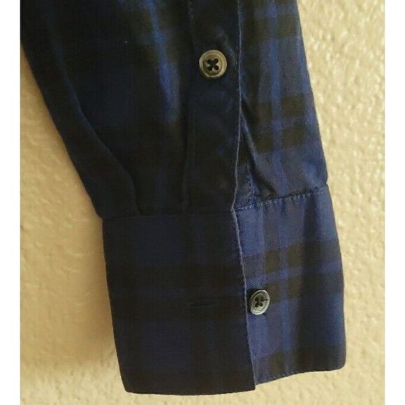 Madewell Wrap Front Plaid Shirt Navy  Long Sleeve Size Medium H3254 - Picture 6 of 8